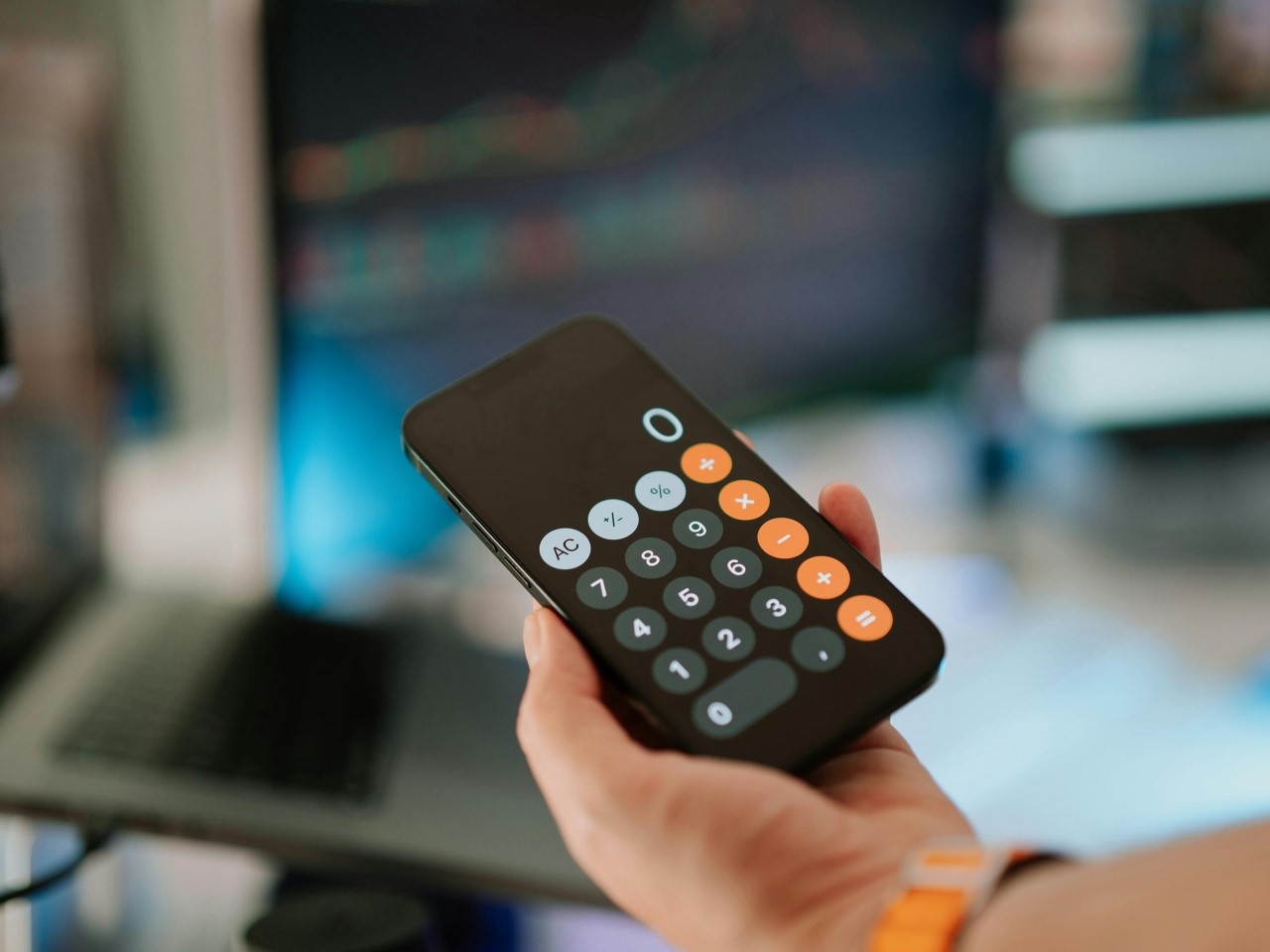You are currently viewing Zero-Based Budgeting vs. Traditional Budgeting: Which Is Right for You?